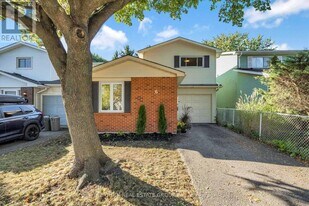 6 Olympic Crescent in London, ON - Building Photo