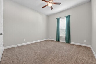 21413 Hines Ln in Pflugerville, TX - Building Photo - Building Photo