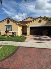 15921 SW 82nd St in Miami, FL - Building Photo - Building Photo