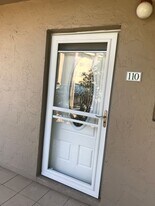 2300 NE 1st Ln in Boynton Beach, FL - Building Photo