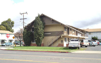 26222 Gading Rd in Hayward, CA - Building Photo - Building Photo