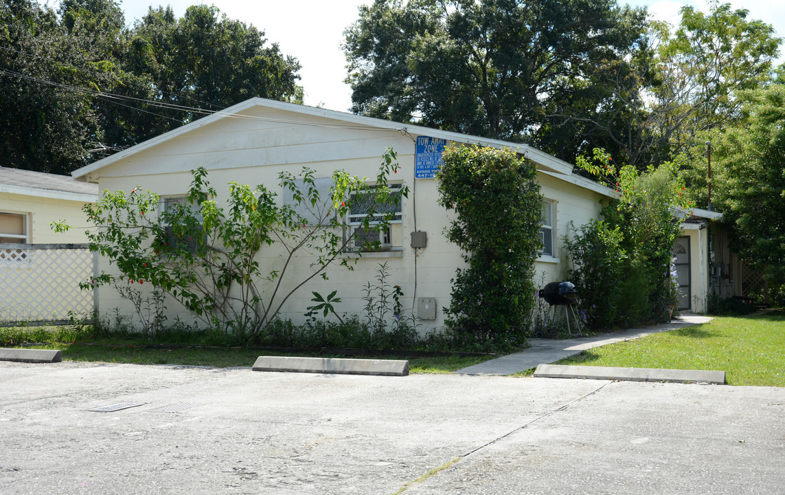 1019 15th Ave NW in Largo, FL - Building Photo