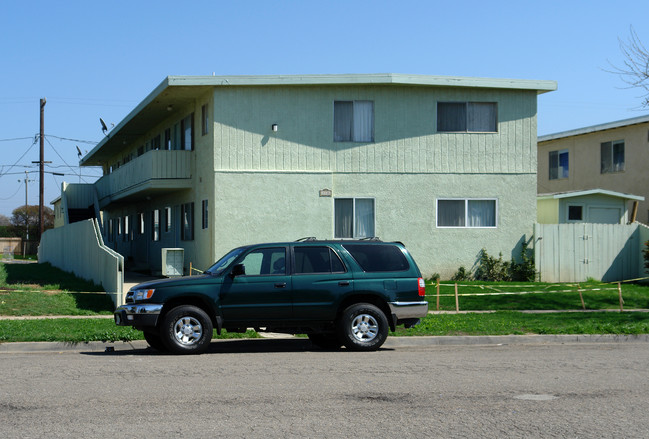 512 N T St in Lompoc, CA - Building Photo - Building Photo