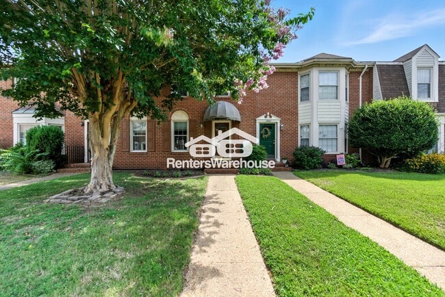 property at 1004 Tottenham Ln