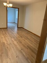 1909 N Springbrook Rd in Newberg, OR - Building Photo - Building Photo