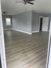 485 E 57th St in Long Beach, CA - Building Photo - Building Photo