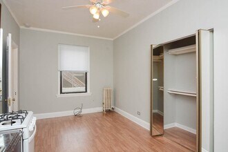 3824 N Fremont St, Unit 212 in Chicago, IL - Building Photo - Building Photo