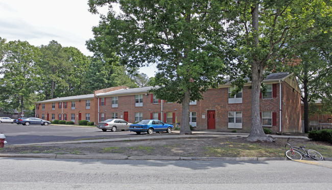 Aqueduct Apartments