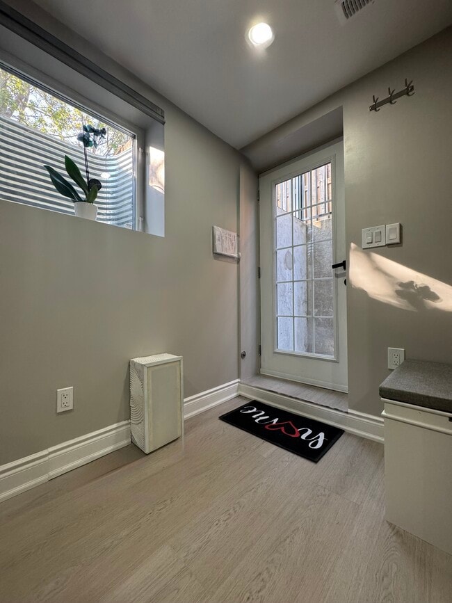 35 Ecclestone Dr in Brampton, ON - Building Photo - Building Photo