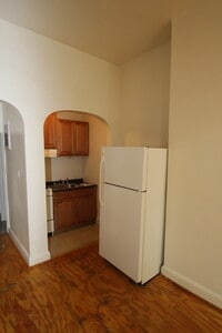 6 E Preston St photo'