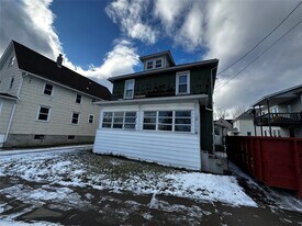 43 Emma St in Binghamton, NY - Building Photo