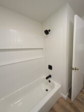 1322 Westcott St, Unit 1322 in Syracuse, NY - Building Photo - Building Photo