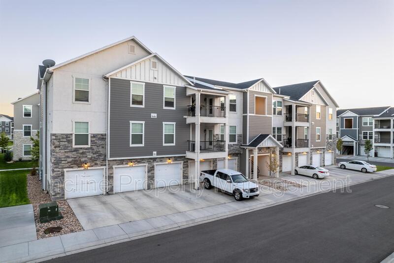 337 W 490 N in Vineyard, UT - Foto de edificio