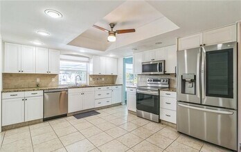 4330 S Canal Cir in North Fort Myers, FL - Building Photo - Building Photo