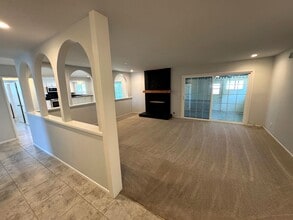 296 Colusa Ave in Ventura, CA - Building Photo - Building Photo