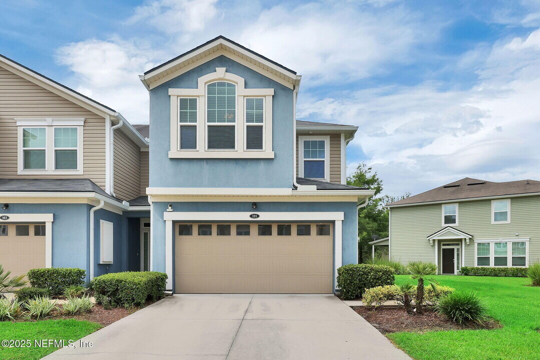 111 Paradas Pl in St. Augustine, FL - Building Photo