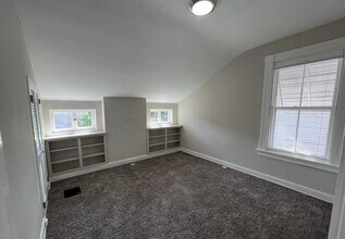 1526 Holman St in Covington, KY - Building Photo - Building Photo