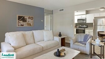 2301 S Valley View Blvd in Las Vegas, NV - Building Photo