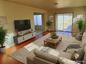 4548 Aviation St in Las Vegas, NV - Building Photo - Building Photo