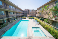 Lankershim Apartments photo'