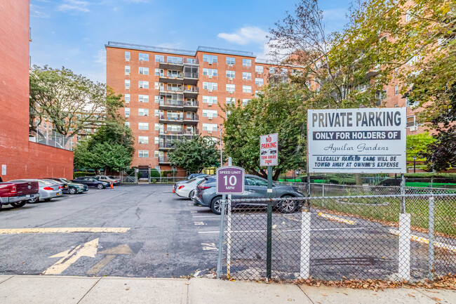 Aguilar Gardens in Fresh Meadows, NY - Building Photo - Building Photo