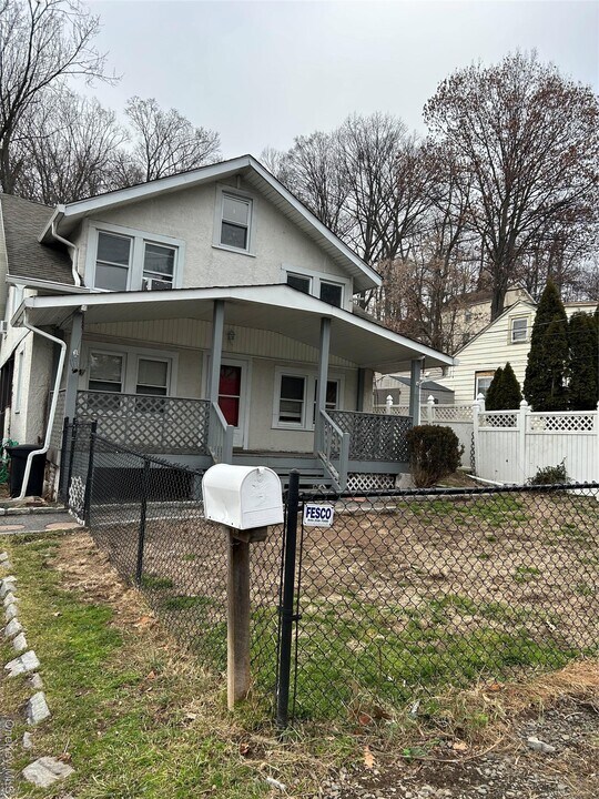 3 Ingalls St in Nyack, NY - Building Photo