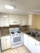 14020 NE 3rd Ct in Miami, FL - Building Photo - Building Photo