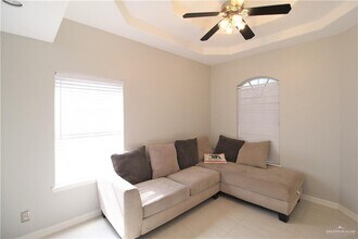 2112 N J St in McAllen, TX - Building Photo - Building Photo
