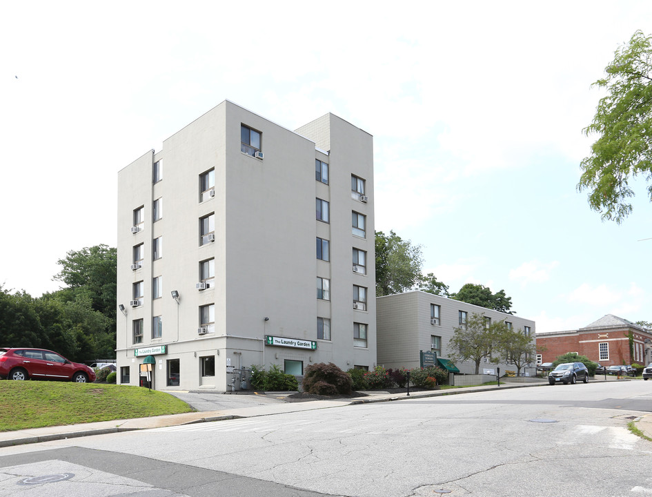 Sterling Towers Apartments in Derby, CT - Building Photo