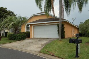 2162 Marathon Ct in Haines City, FL - Building Photo