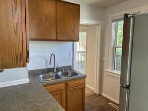 203 Annapolis St W, Unit 1 in West St. Paul, MN - Building Photo - Building Photo