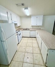 643 W 6th St in Chico, CA - Building Photo - Building Photo