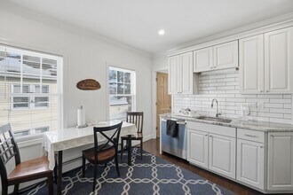 34 Wilson Ave in Westfield, MA - Building Photo - Building Photo