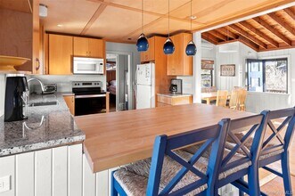 35 Sloop Walk in Bay Shore, NY - Building Photo - Building Photo