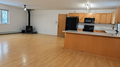 3885 Sonoma Ave in North Pole, AK - Building Photo - Building Photo