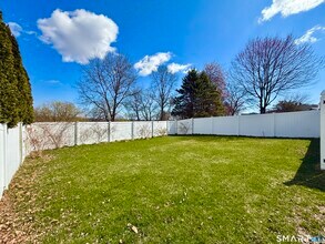 49 Spring Hill Ave in Norwalk, CT - Building Photo - Building Photo