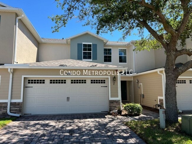 property at 1401 Priory Cir