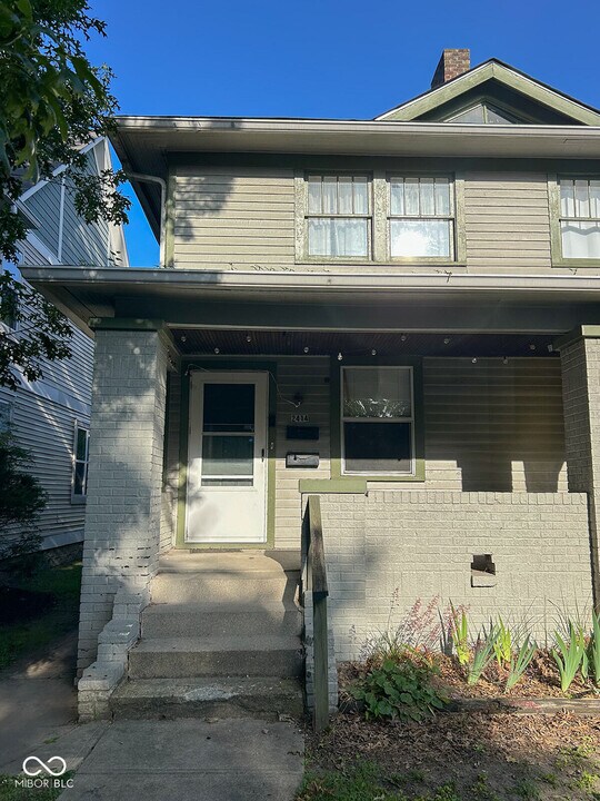 2414 N Delaware St in Indianapolis, IN - Building Photo