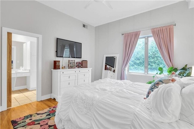 15 Waddell St NE in Atlanta, GA - Building Photo - Building Photo