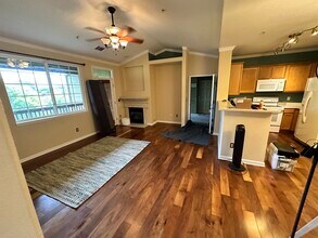 8035 Lee Dr in Arvada, CO - Foto de edificio - Building Photo