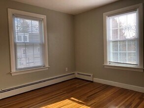 3 West St in Medway, MA - Building Photo - Building Photo