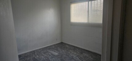 1933 Alwill St in Las Vegas, NV - Building Photo - Building Photo