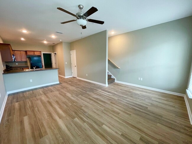 2199 Del Carmel Way