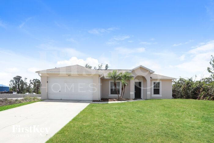 13259 Drysdale Ave in Port Charlotte, FL - Building Photo