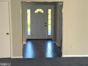 8614 Dunbrook Ln in Laurel, MD - Building Photo - Building Photo
