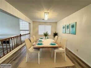 8204 Tivoli Cove Dr in Las Vegas, NV - Building Photo - Building Photo