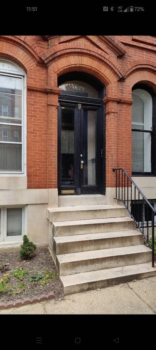 1829 Bolton St, Unit 1 bedroom apartment in Baltimore, MD - Foto de edificio