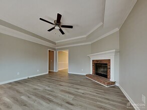 253 Summer Walk Ct in West Columbia, SC - Building Photo - Building Photo