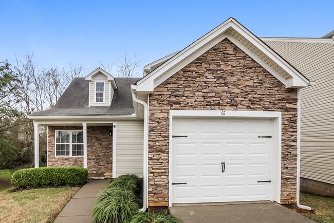 property at 67 Middlebrook Dr