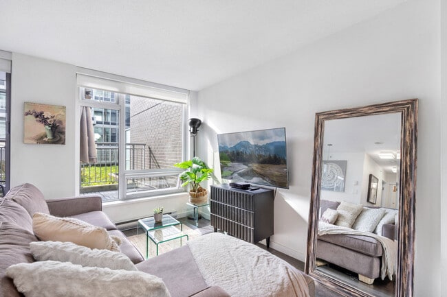 5665 Boundary Rd in Vancouver, BC - Building Photo - Building Photo